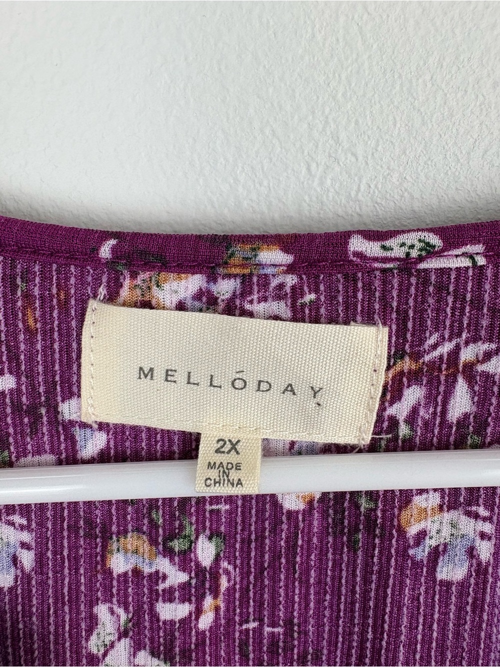 MELLODAY Anthropologie Plum Floral V-Neck Tunic 2X EUC Boho Romantic Feminine - Picture 2 of 8
